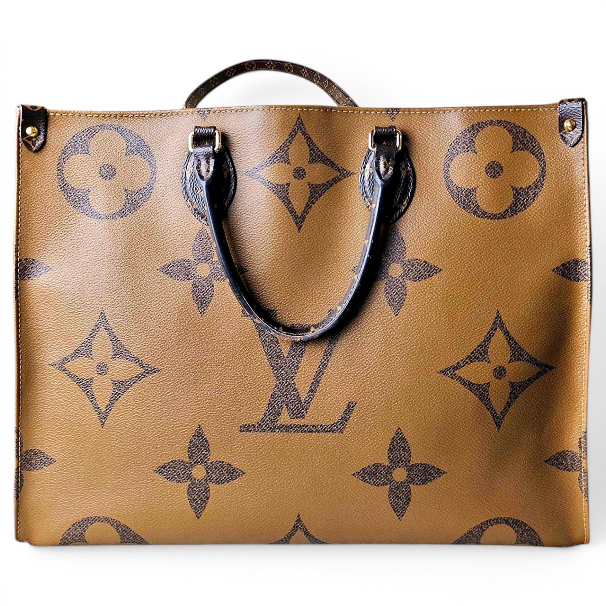 Onthego vinyl handbag