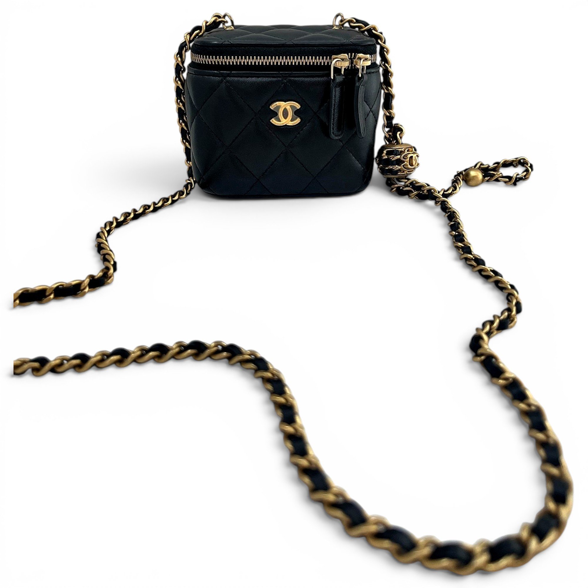 Trendy CC Vanity leather handbag