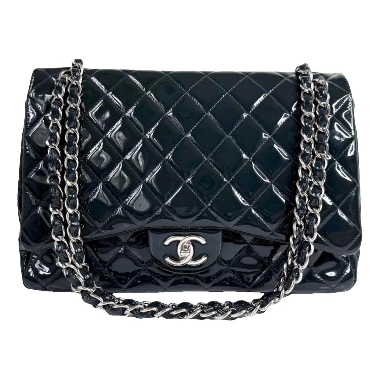 Timeless/Classique leather crossbody bag