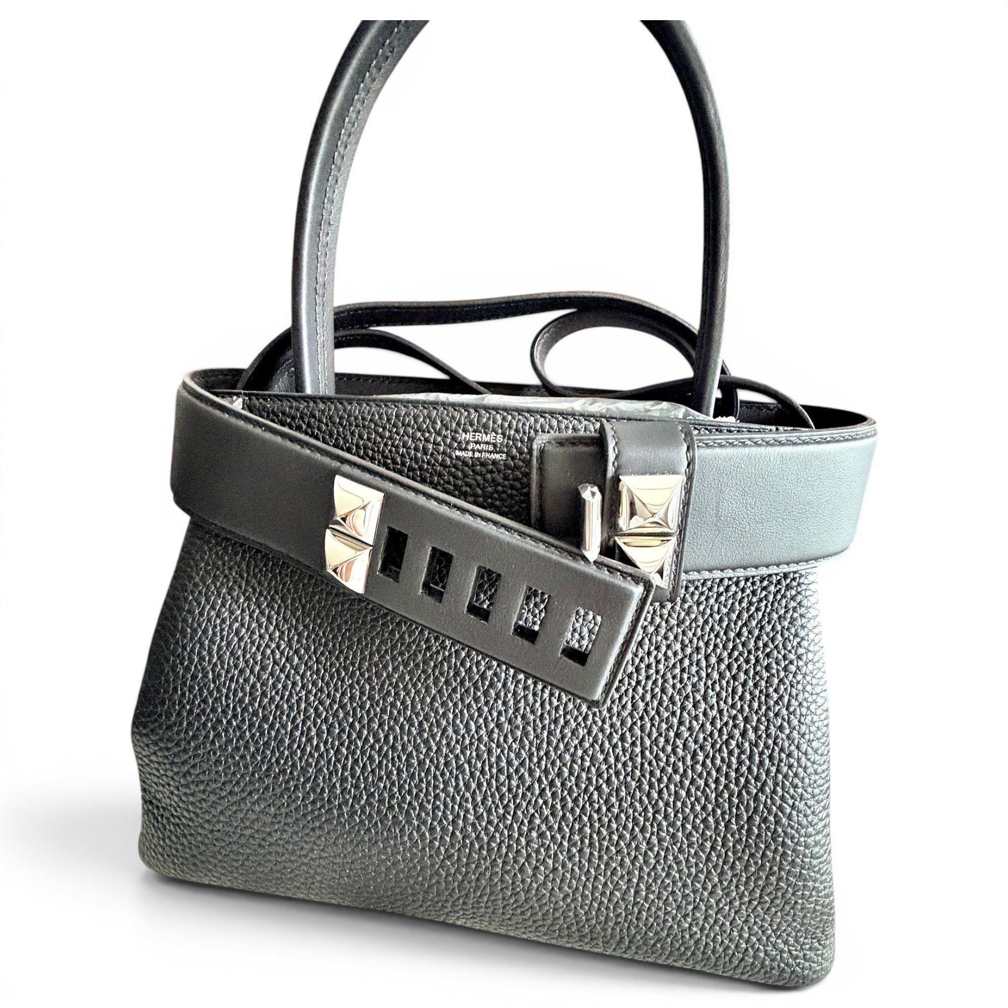 Médor leather handbag