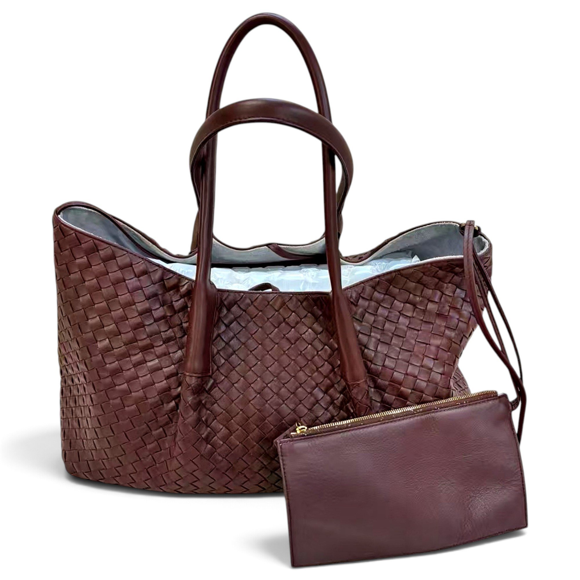 Leather tote