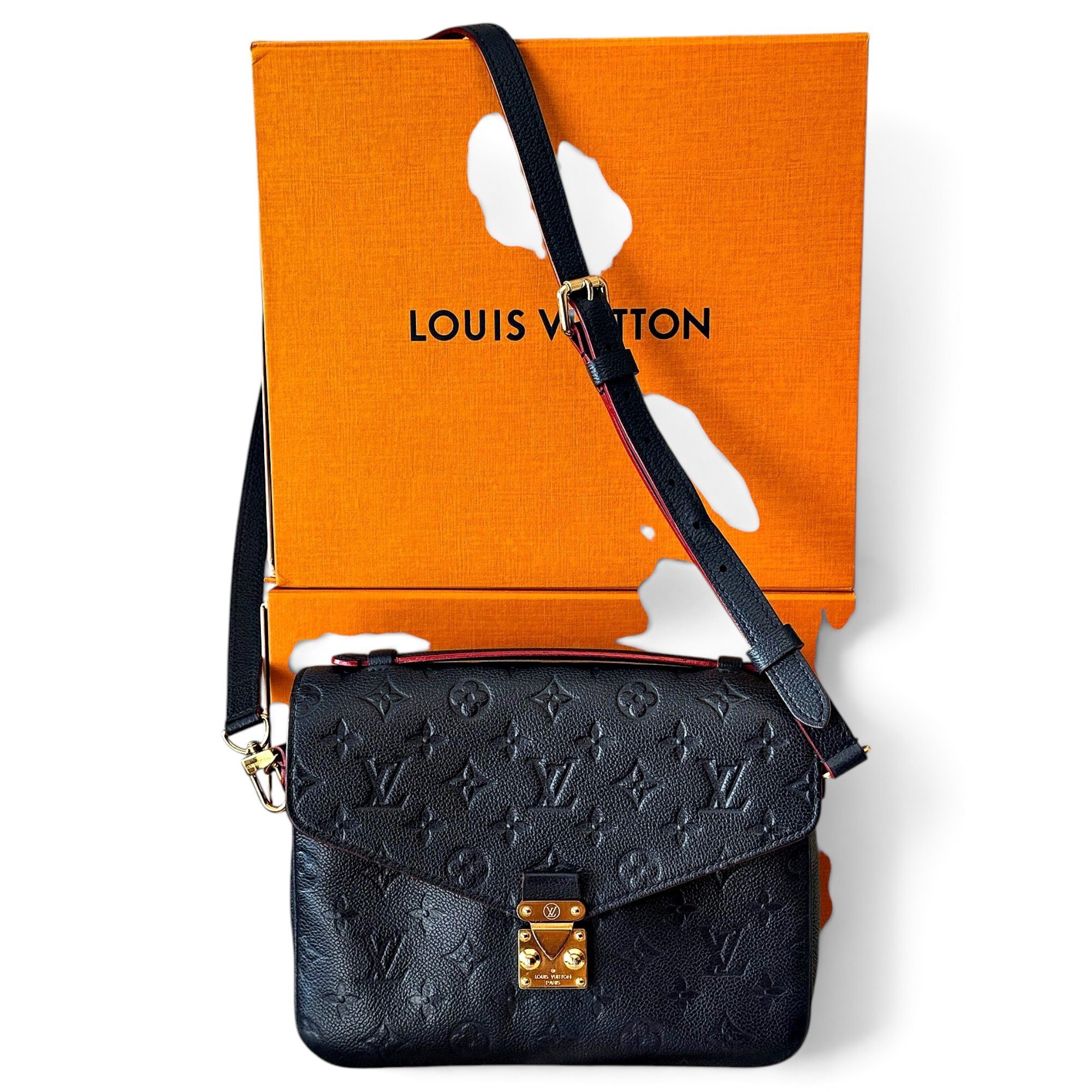 Metis leather handbag