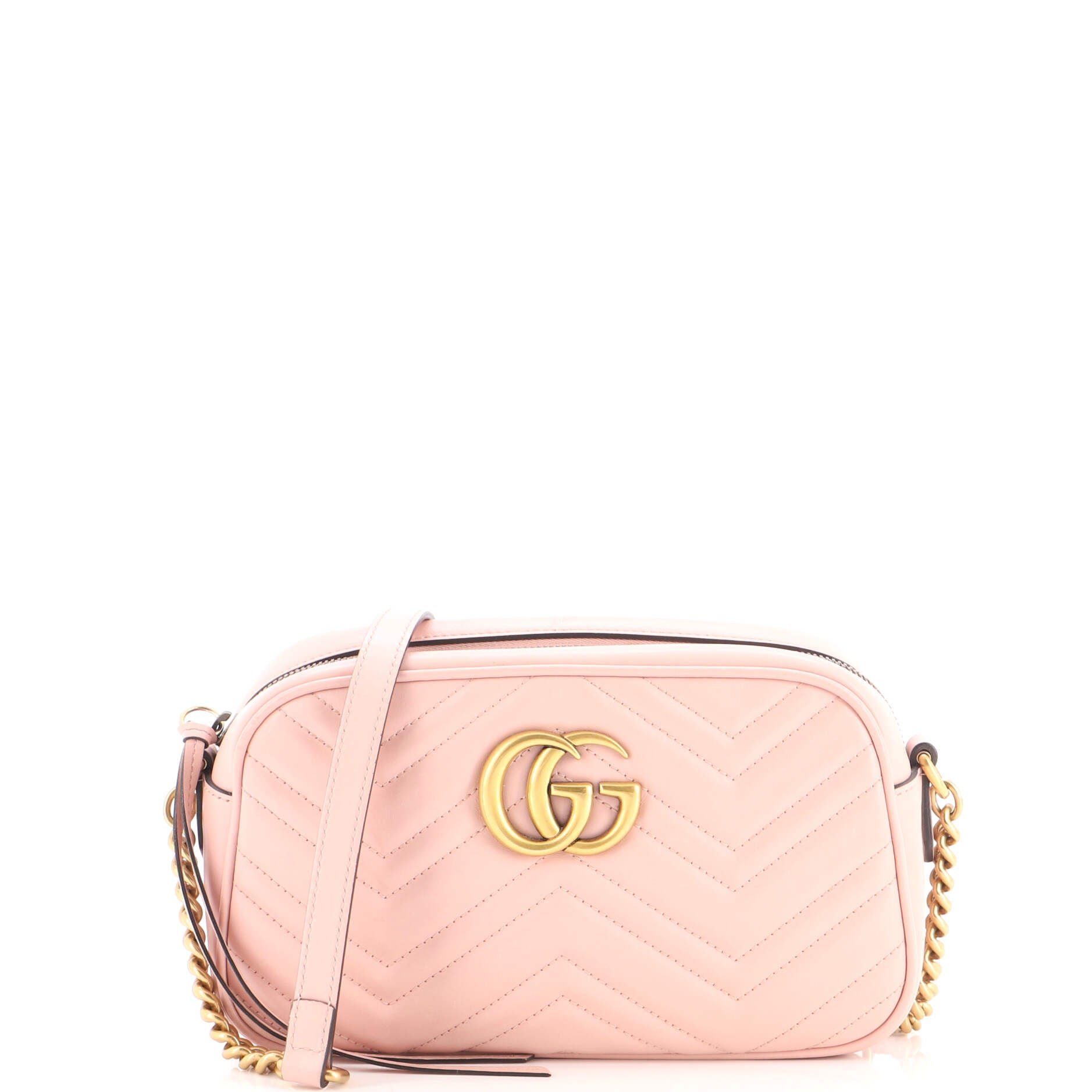 GG Marmont Shoulder Bag Matelasse Leather Small
