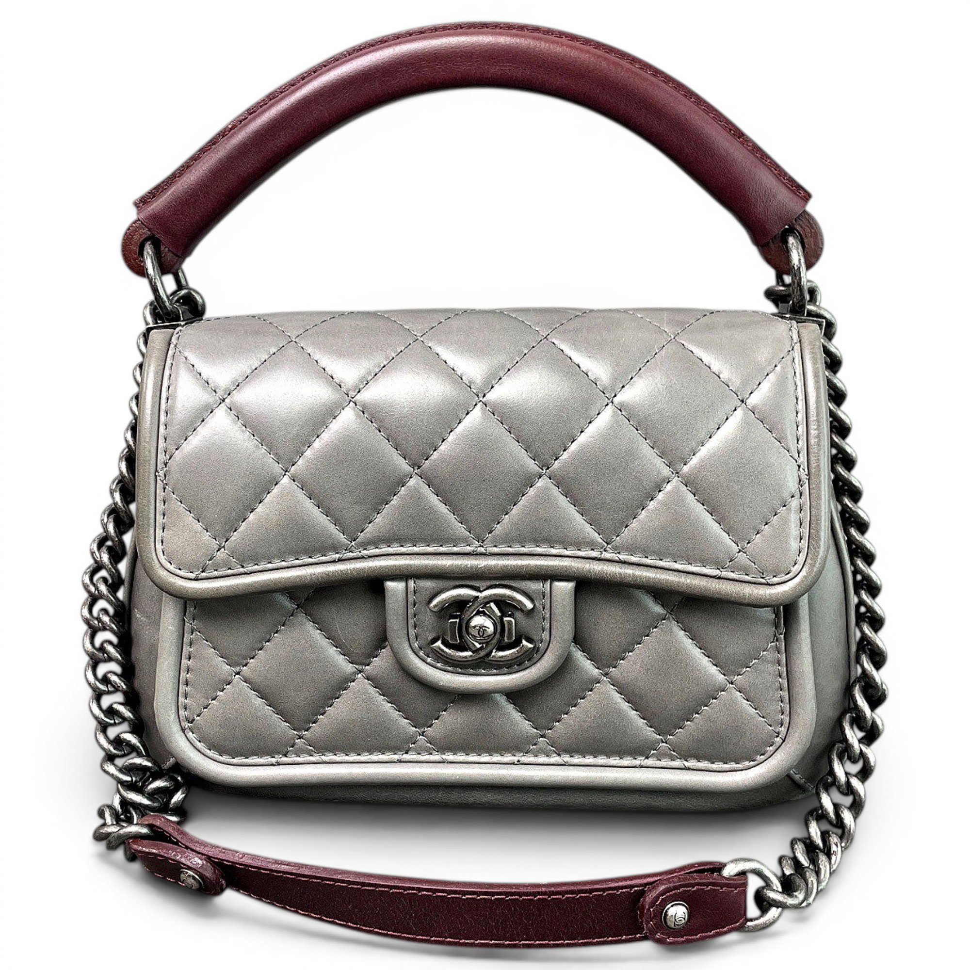 Timeless/Classique leather crossbody bag