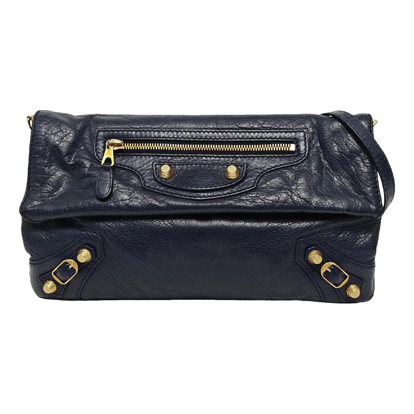 Envelop leather crossbody bag