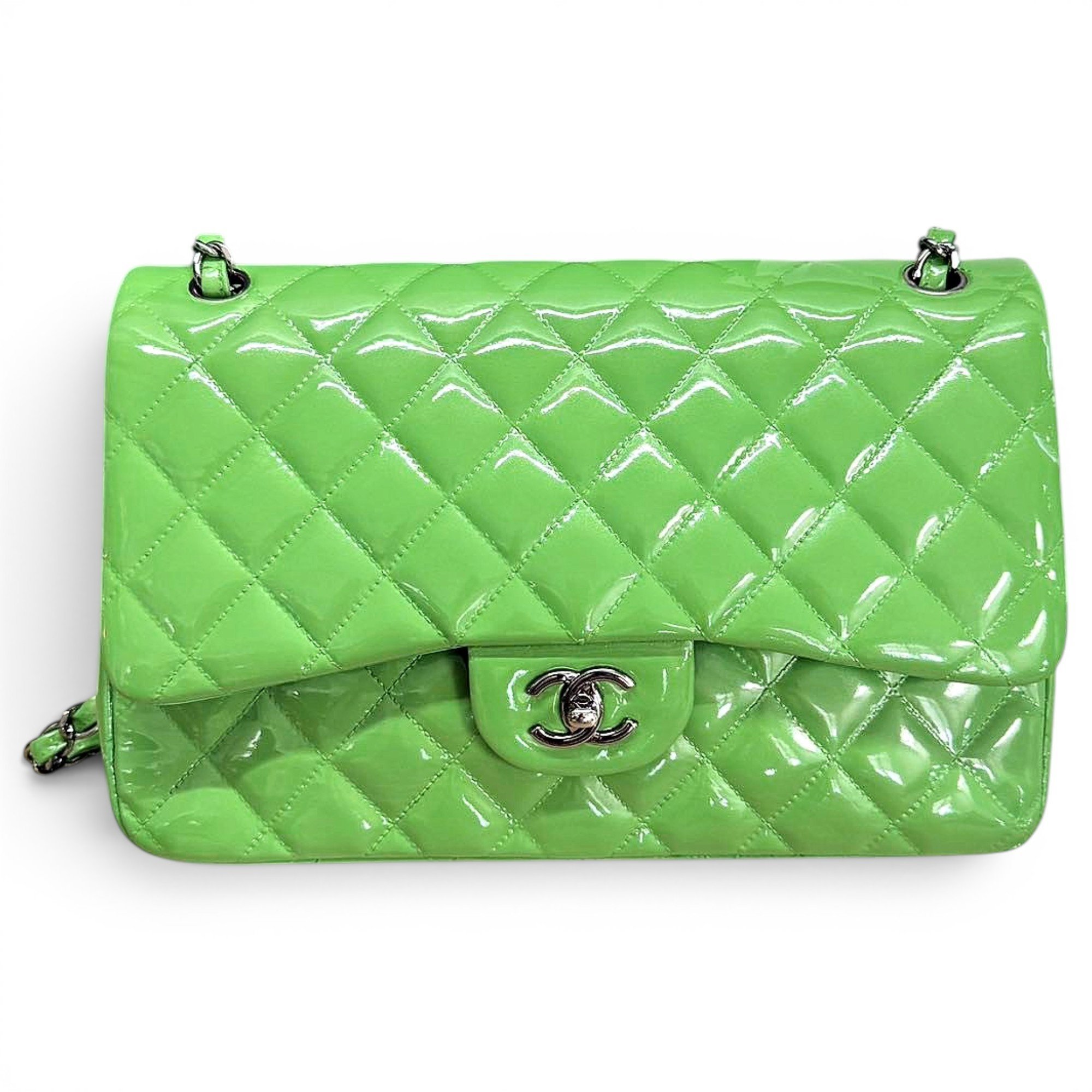Timeless/Classique patent leather handbag