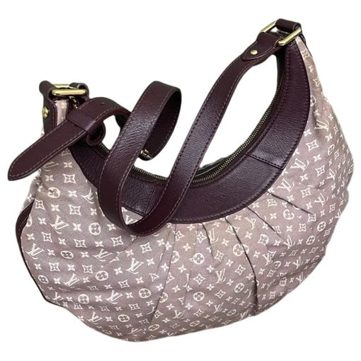 Loop cloth handbag