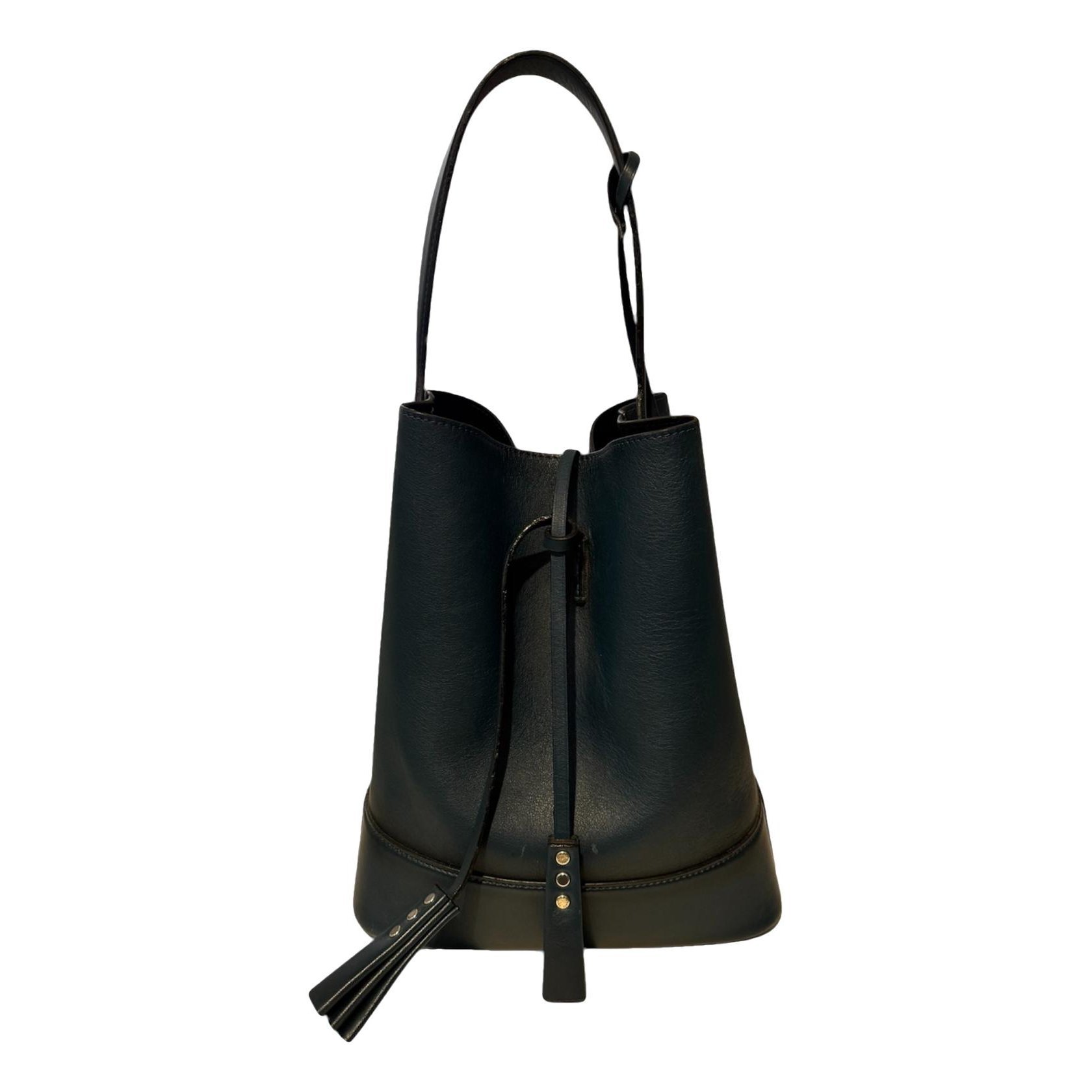 Leather handbag