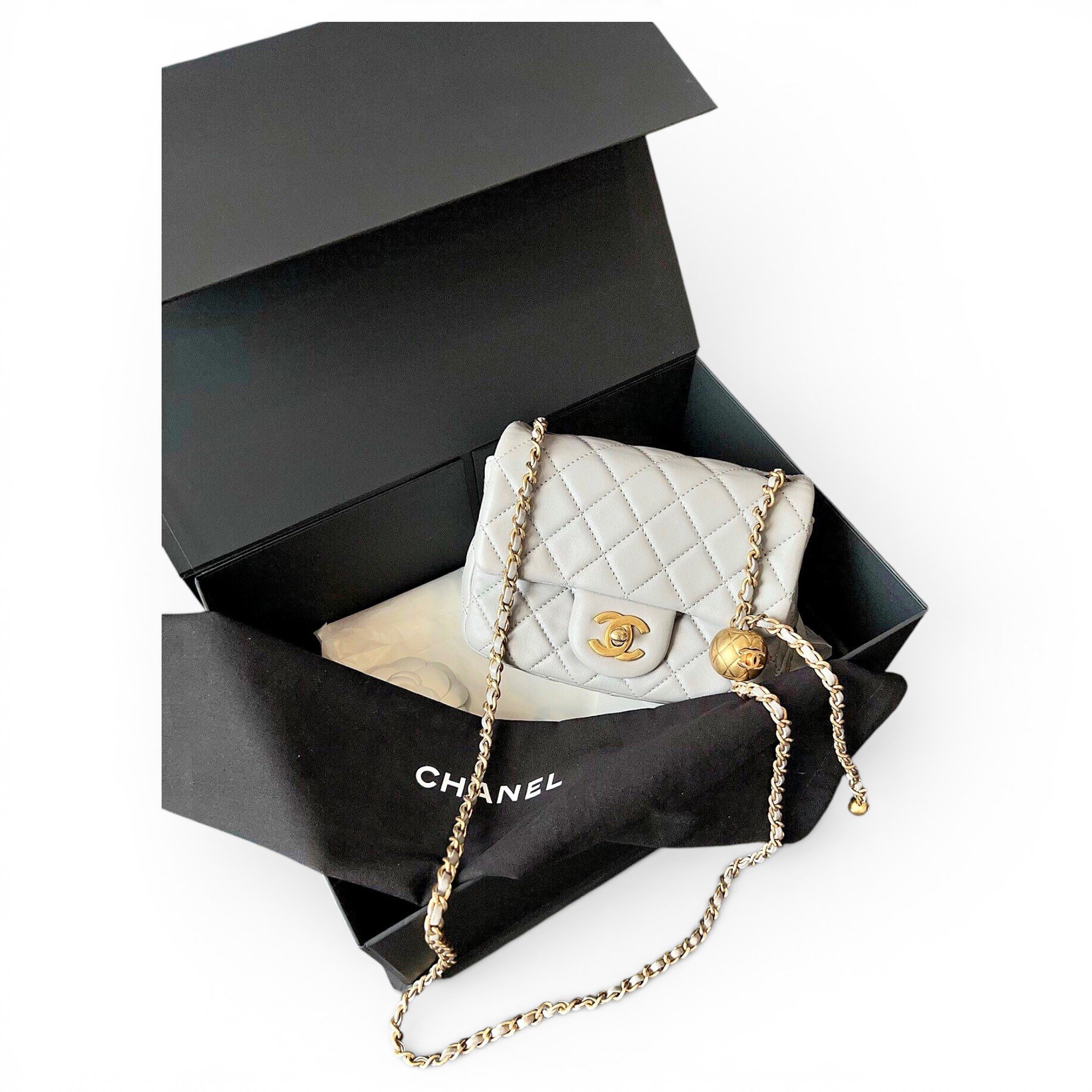 Timeless/Classique leather crossbody bag