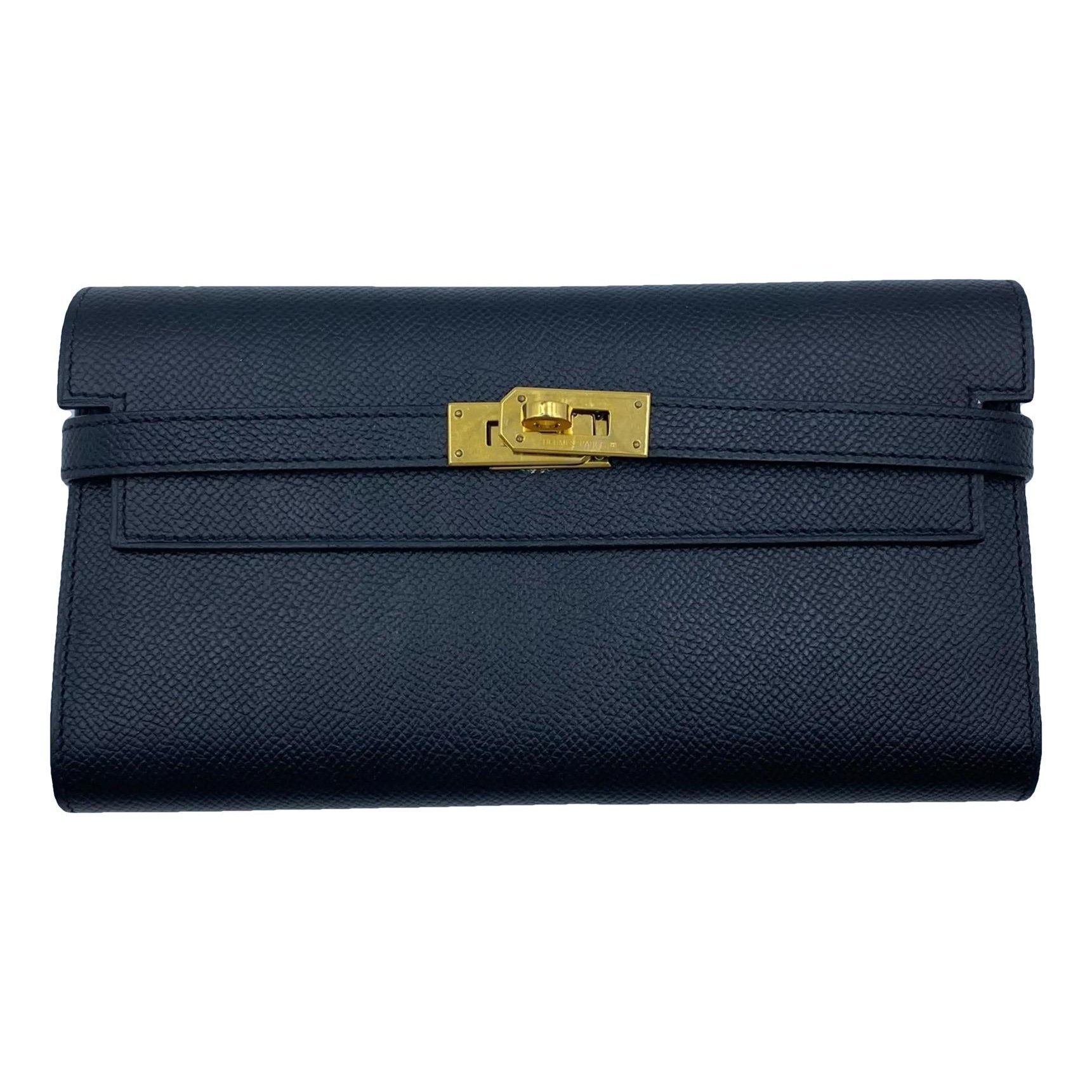 Kelly to go leather clutch bag