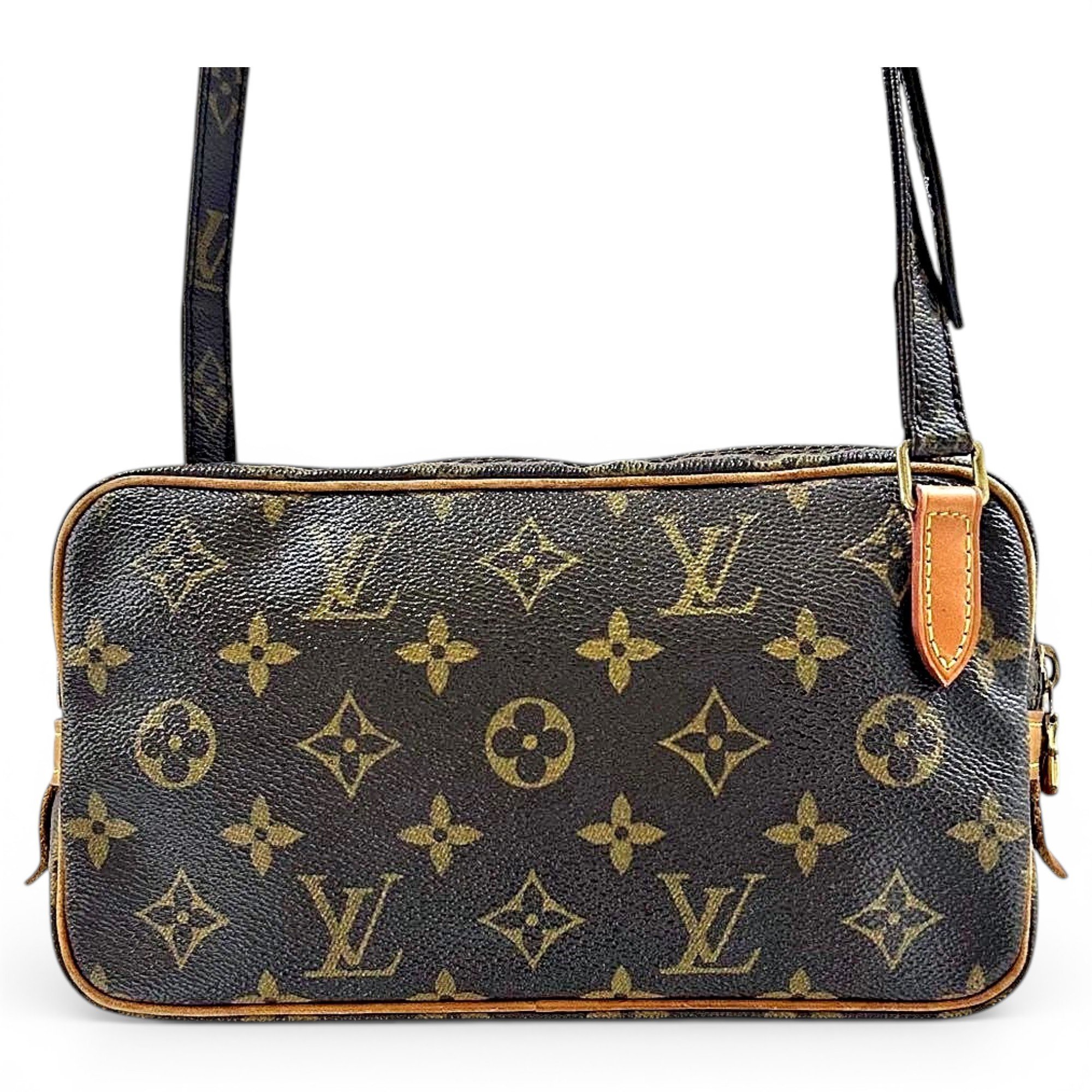 Leather clutch bag