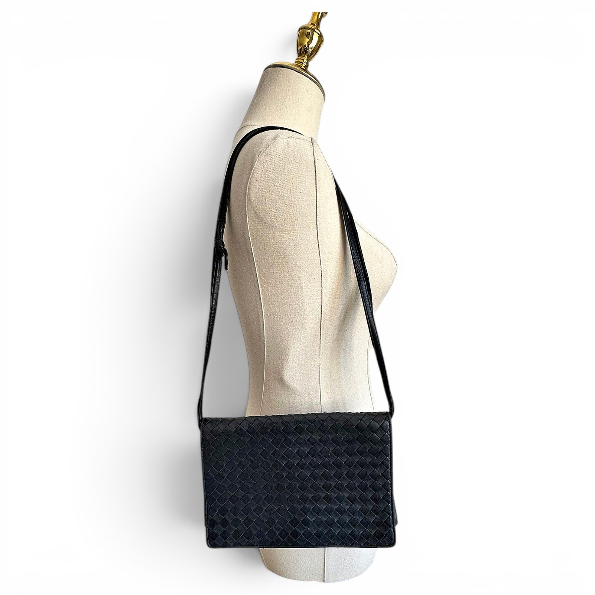 Loop leather crossbody bag
