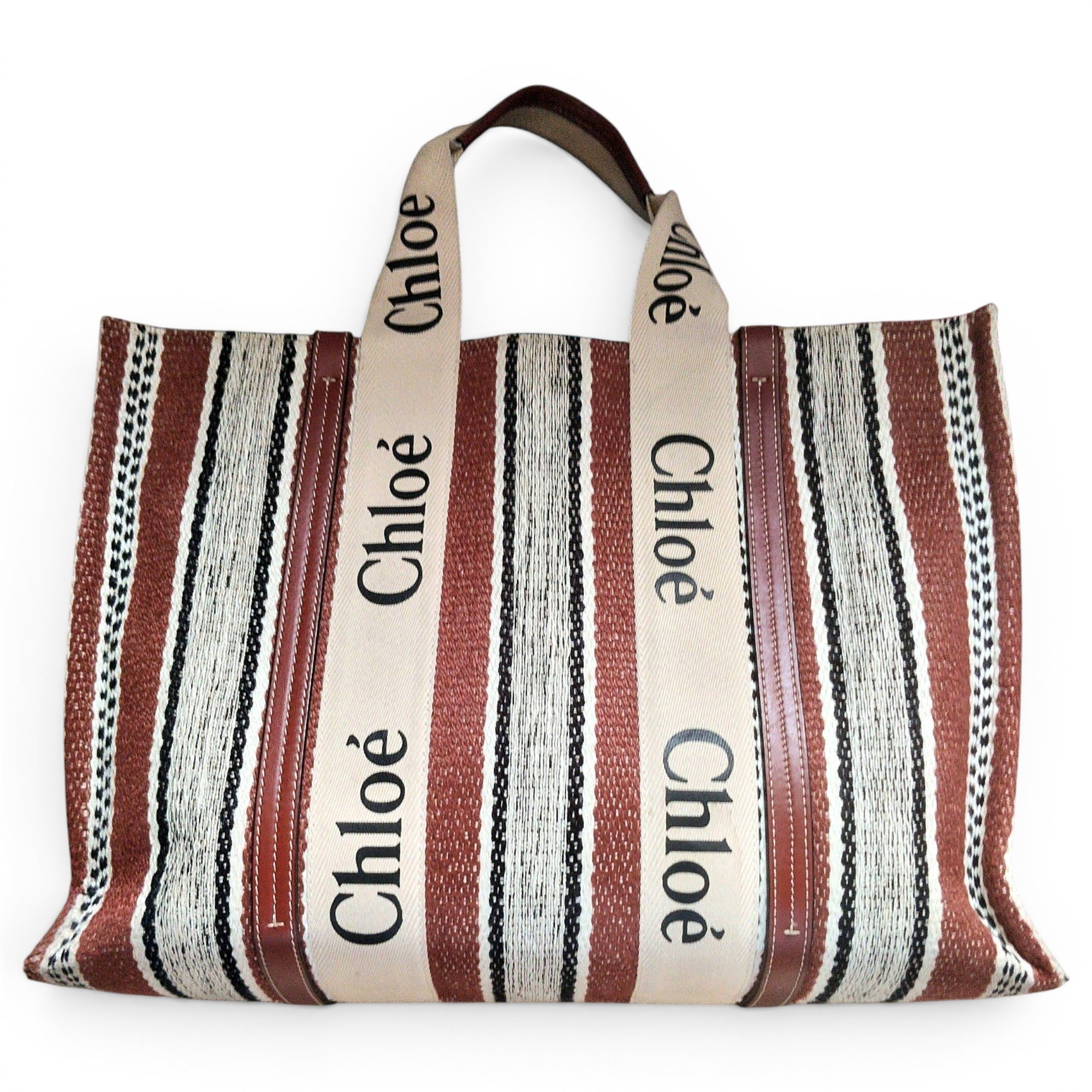 Woody cloth tote