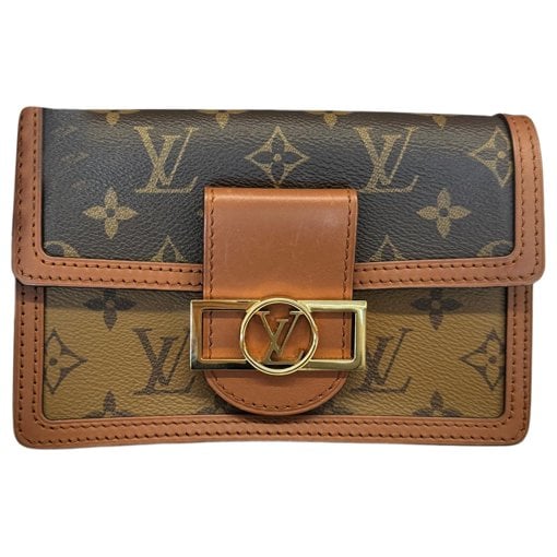 Dauphine leather handbag