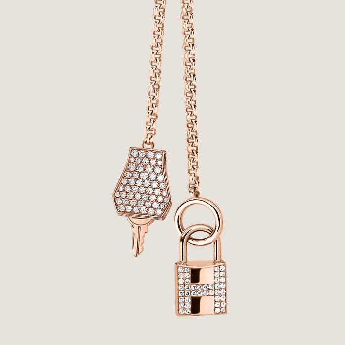 ノーカラー ロングネックレス 《ケリー・クロシェット》 MM