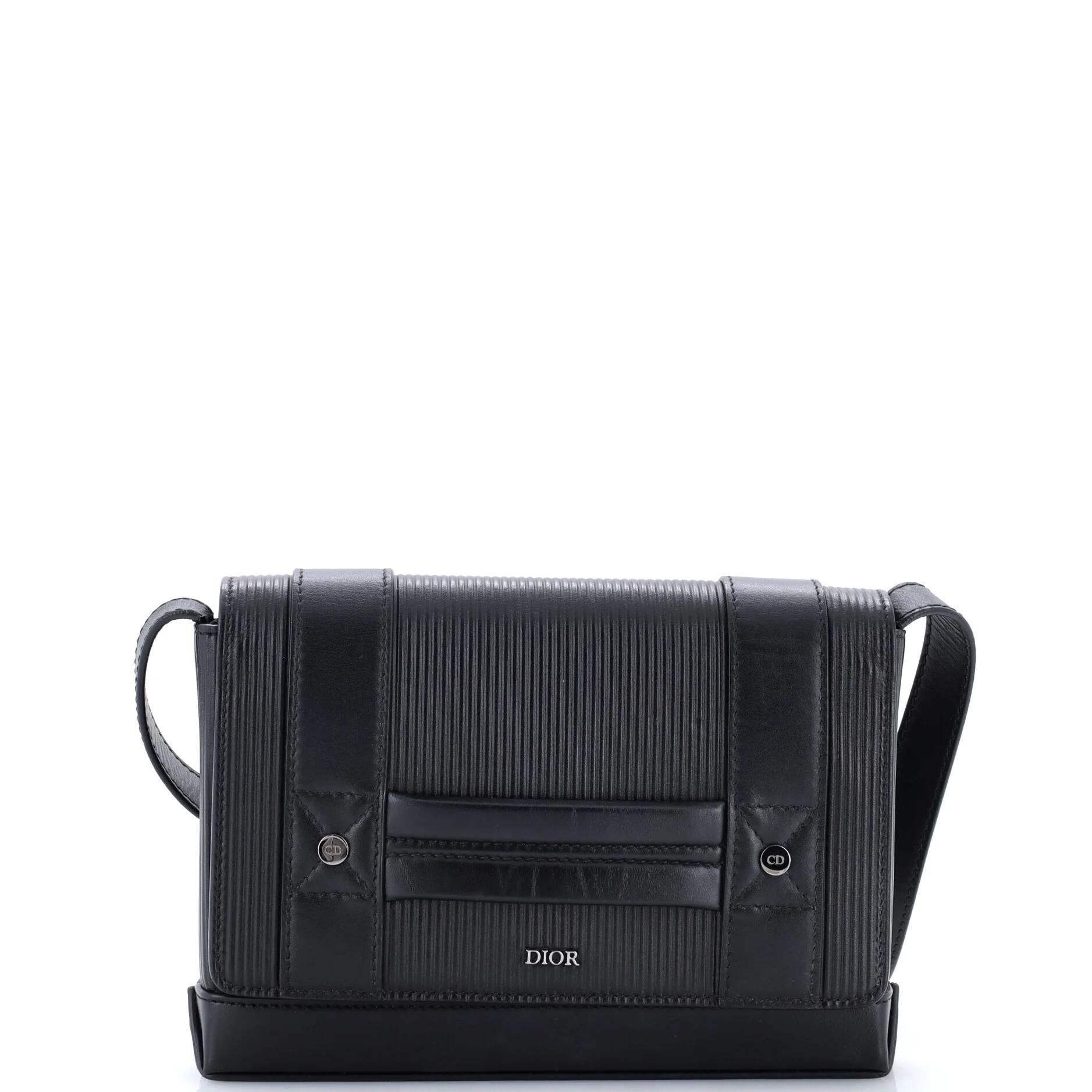 Leather crossbody bag