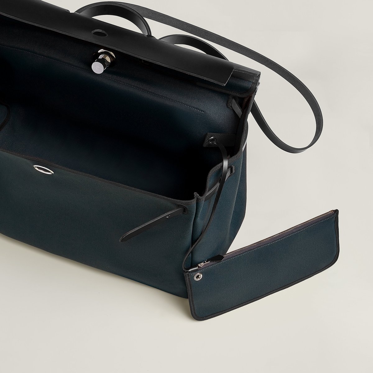 Herbag Zip Cabine Bag