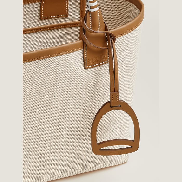 Steeple 25 Bag