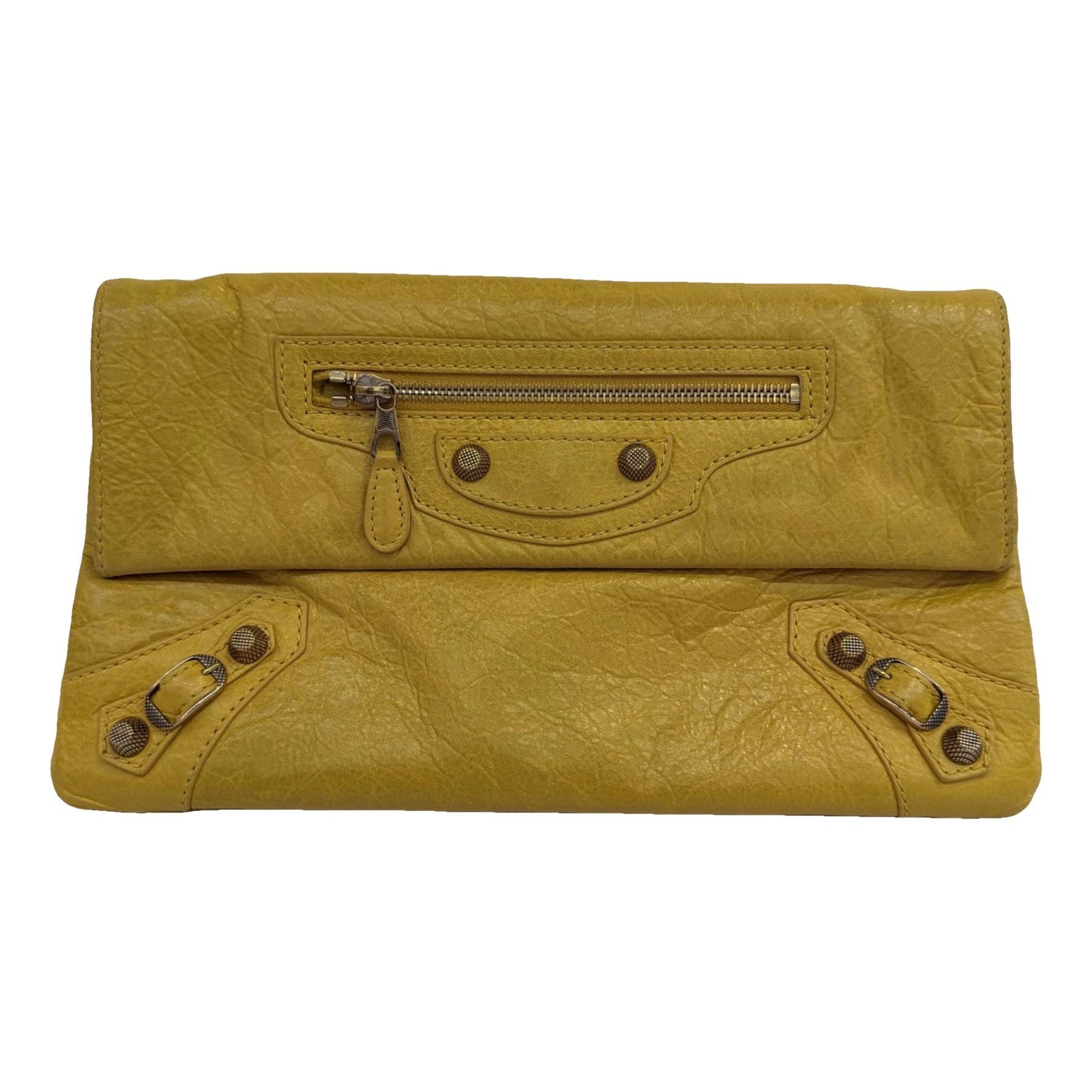 City leather handbag