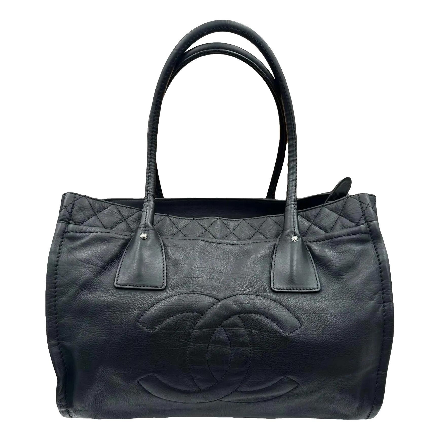 Executive leather tote