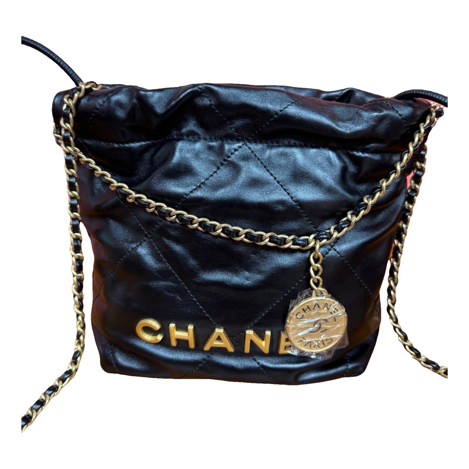 Chanel 22 leather handbag