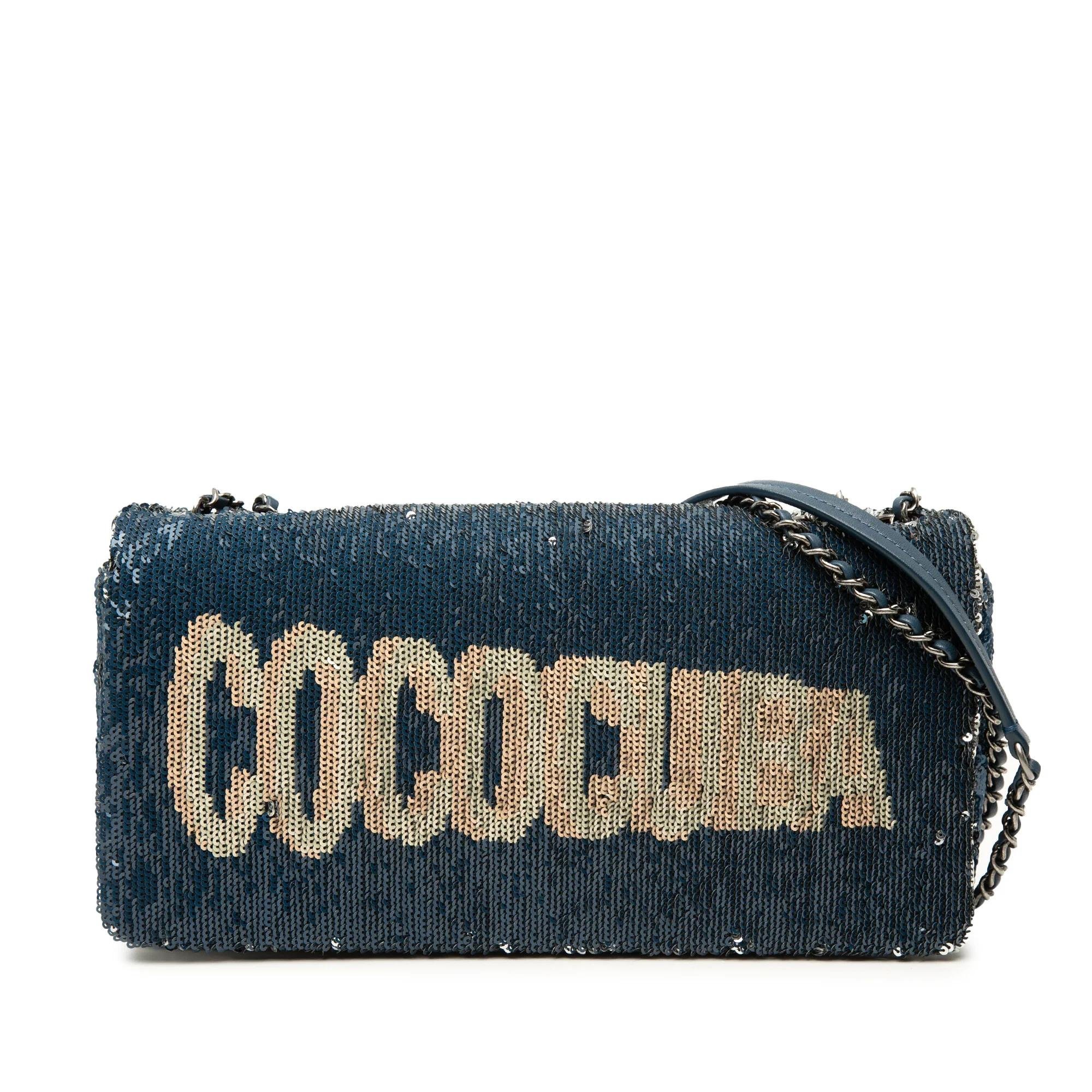 Timeless/Classique leather clutch bag