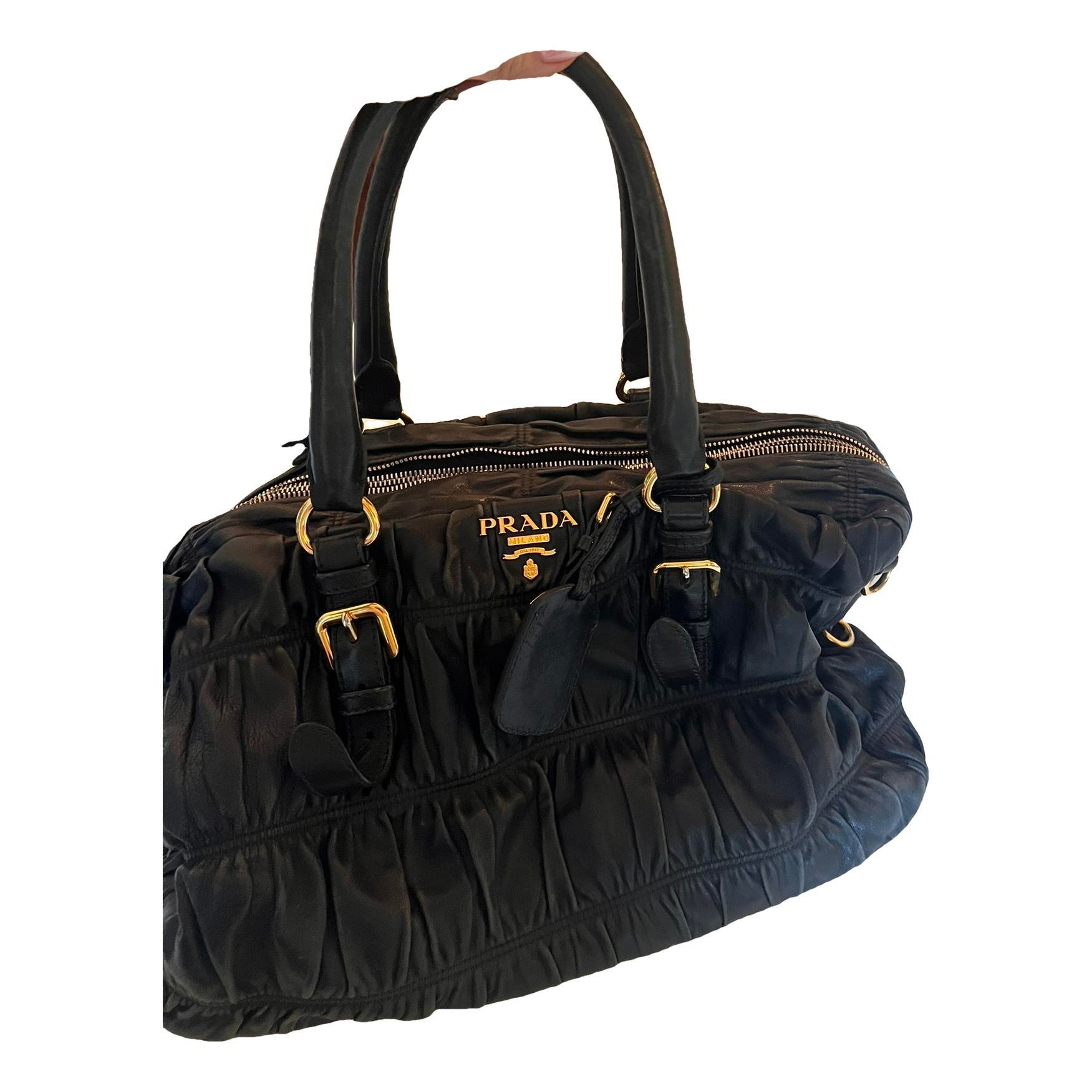 Leather handbag
