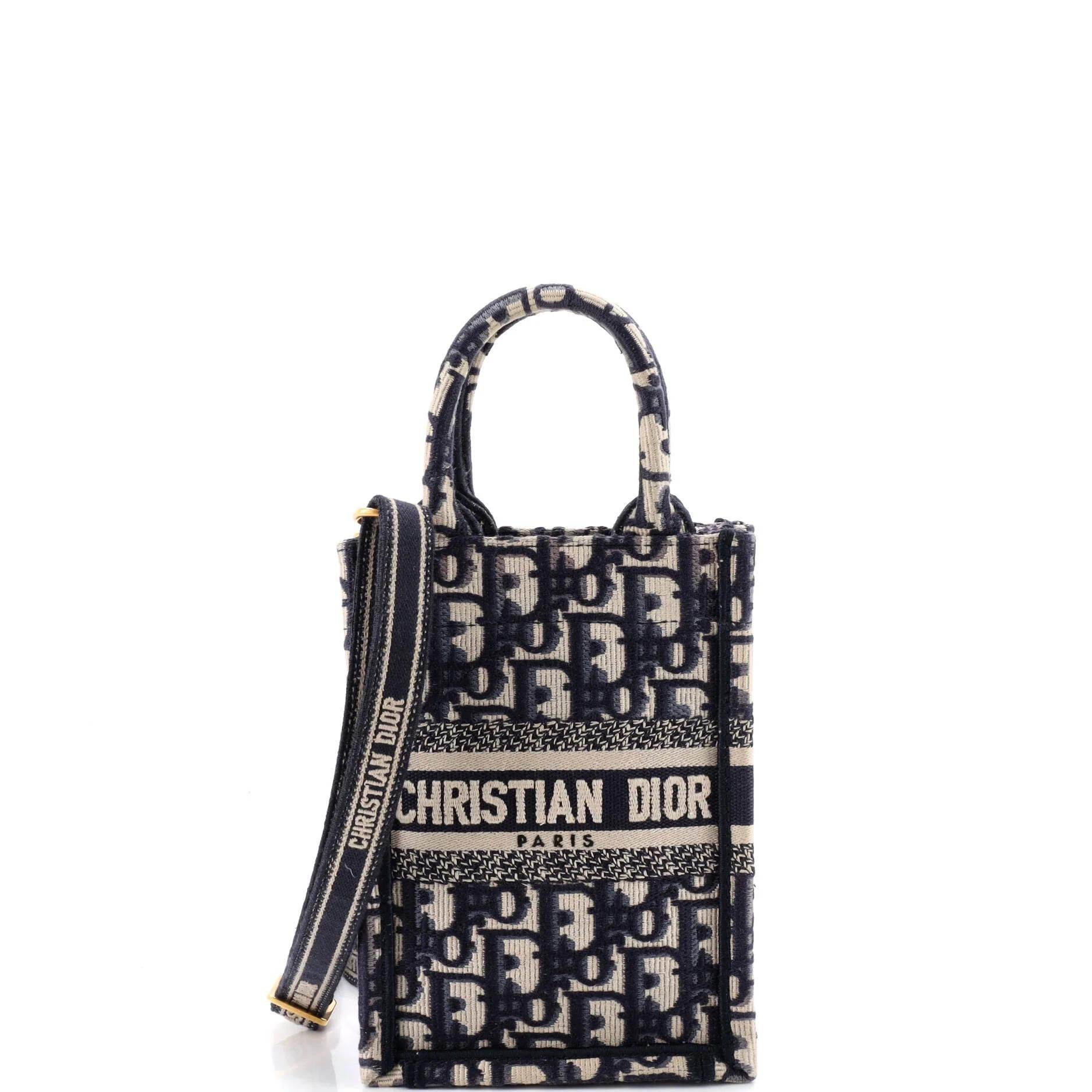 Cloth crossbody bag