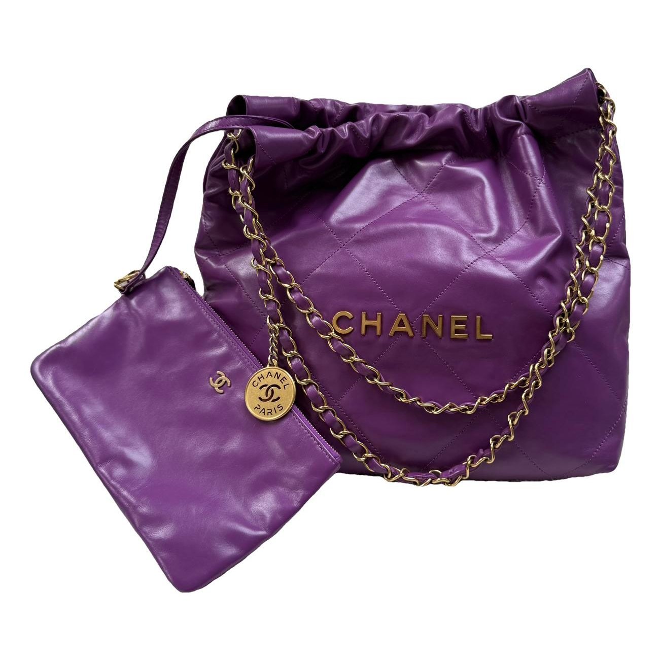 Chanel 22 leather handbag
