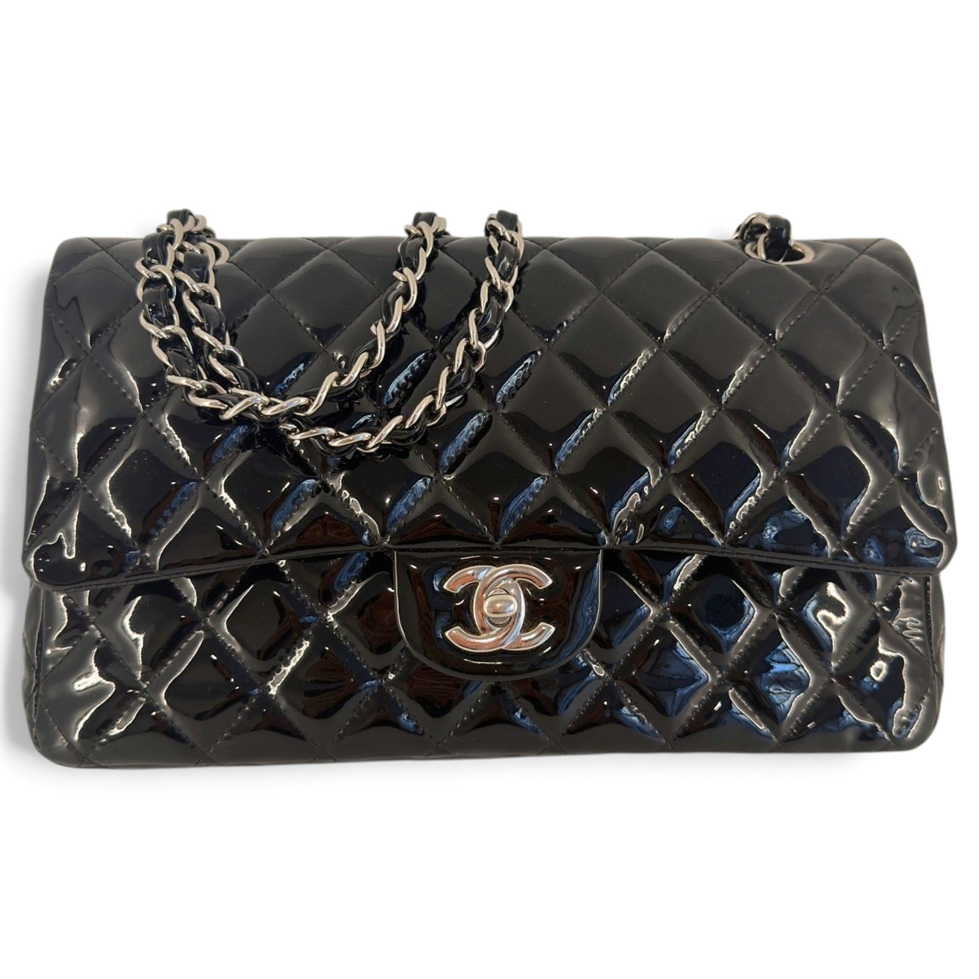 Timeless/Classique patent leather handbag