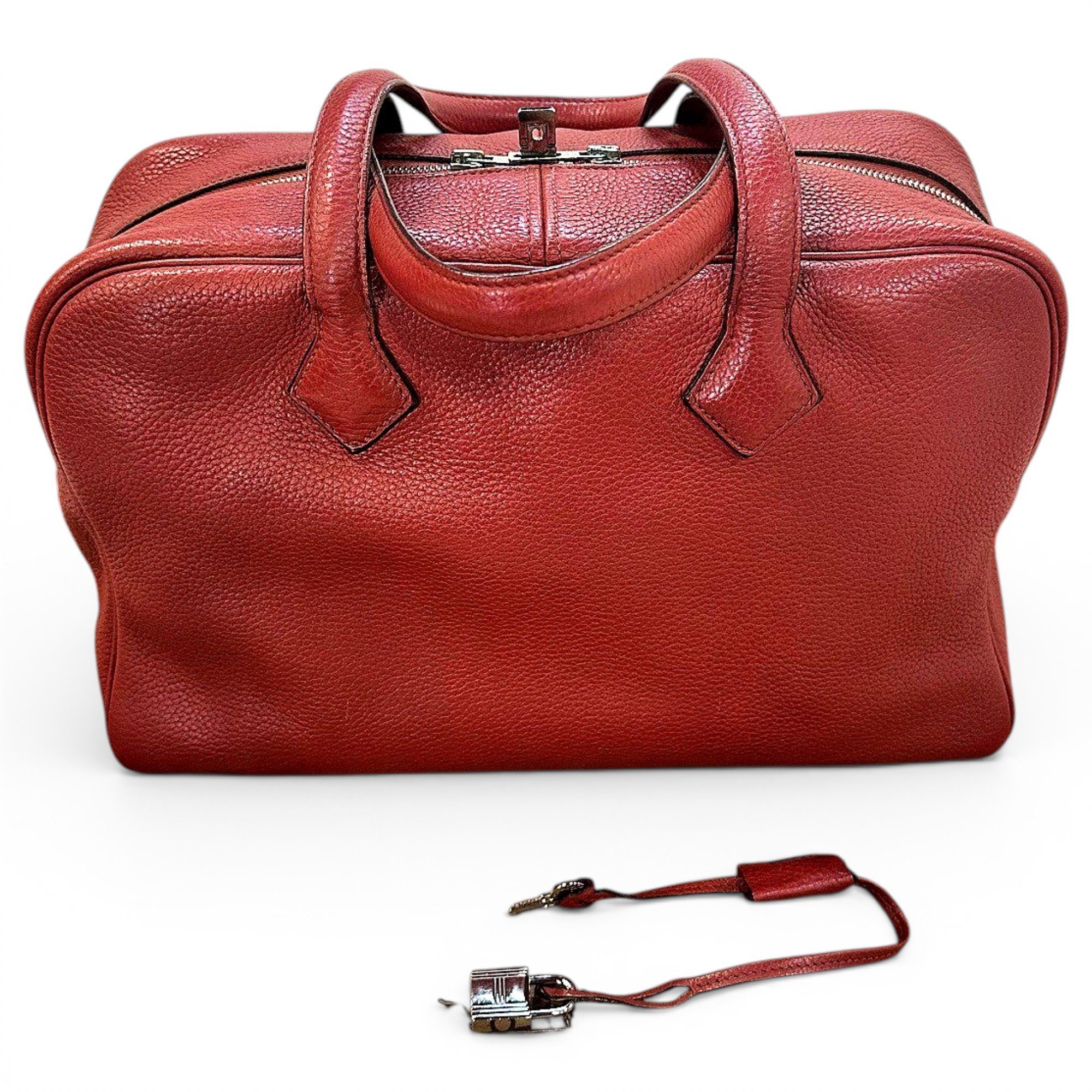 Victoria leather handbag