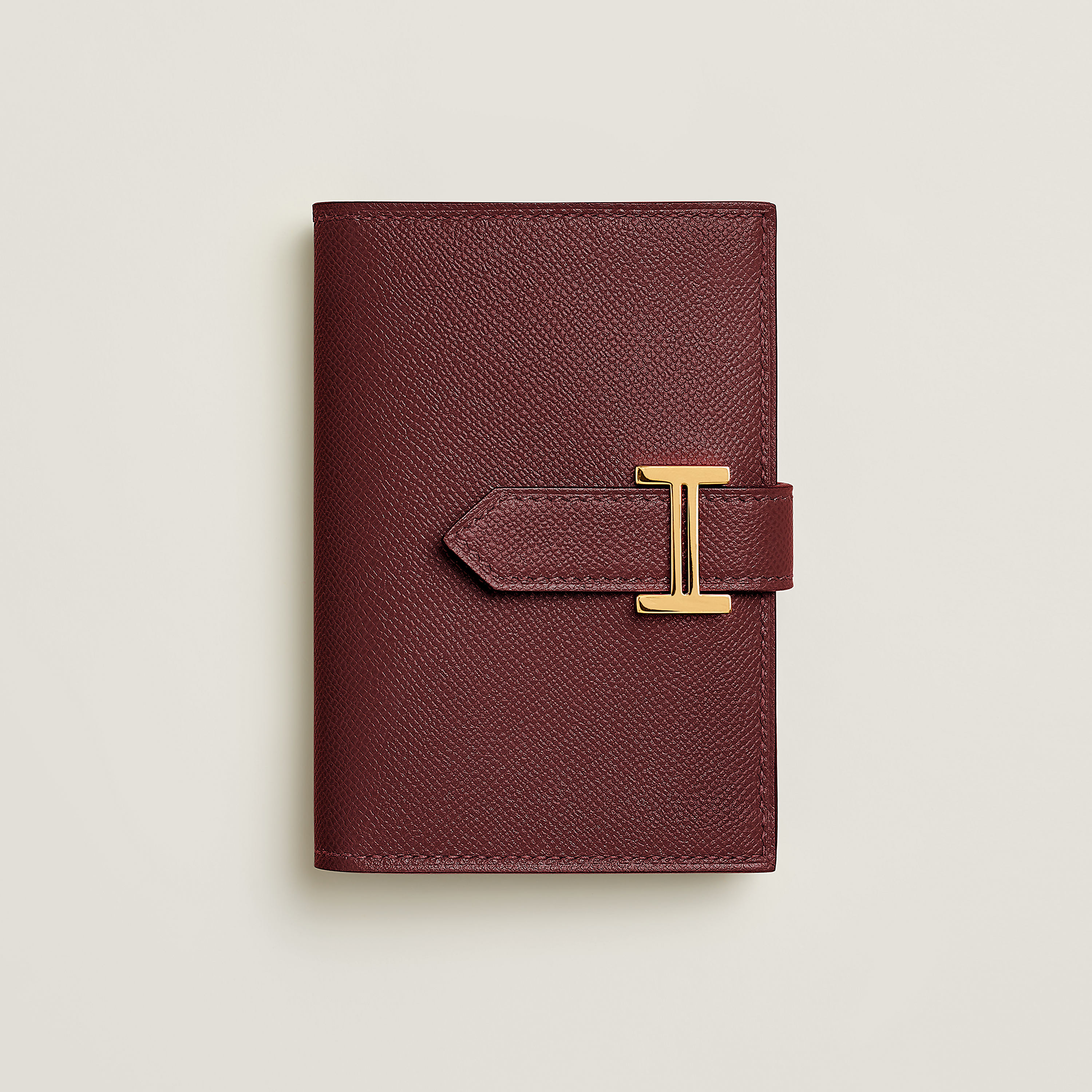 Bearn card holder