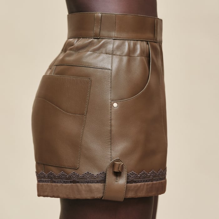 Marron Muschio Fine Shiny Lambskin Shorts