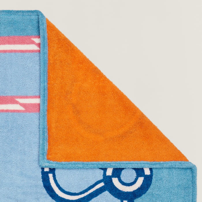 Do Re Boucles Beach Towel