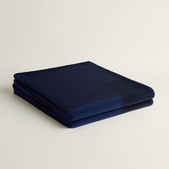 Marine H Tape Bed Cover