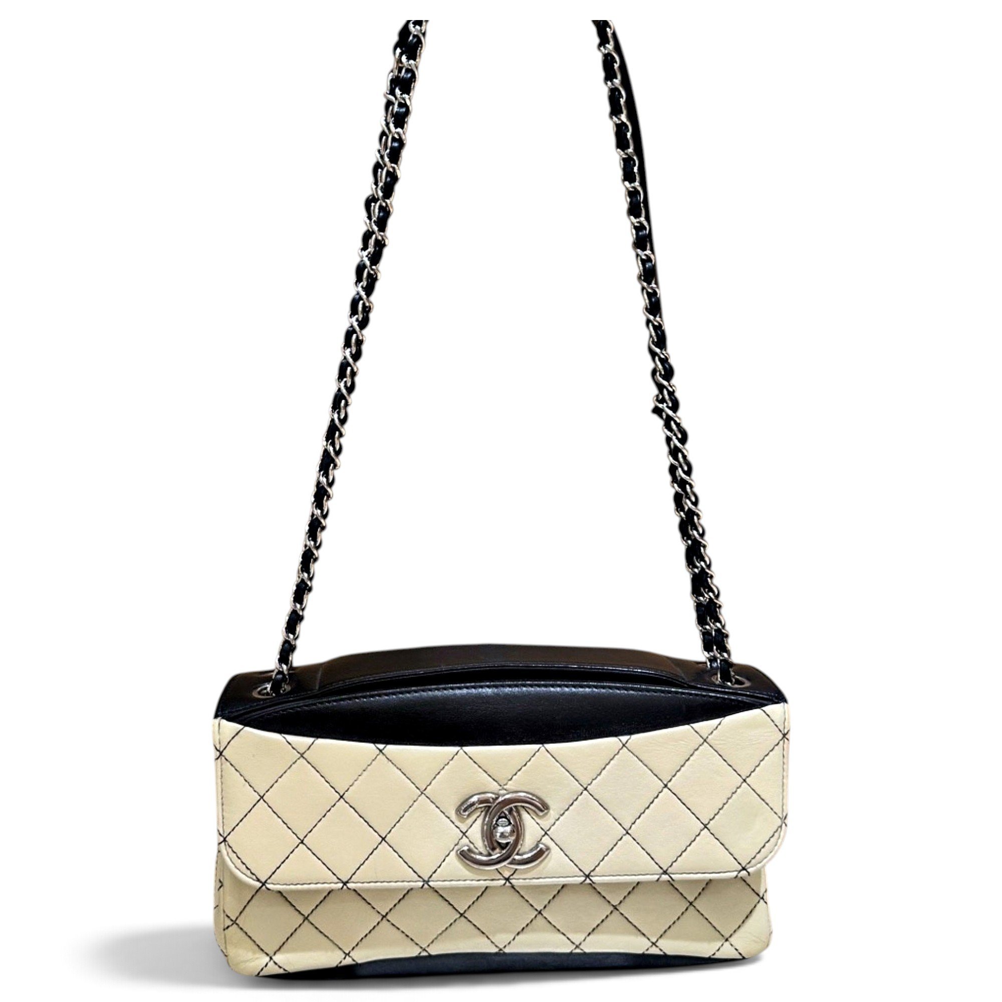 Coco Luxe leather handbag