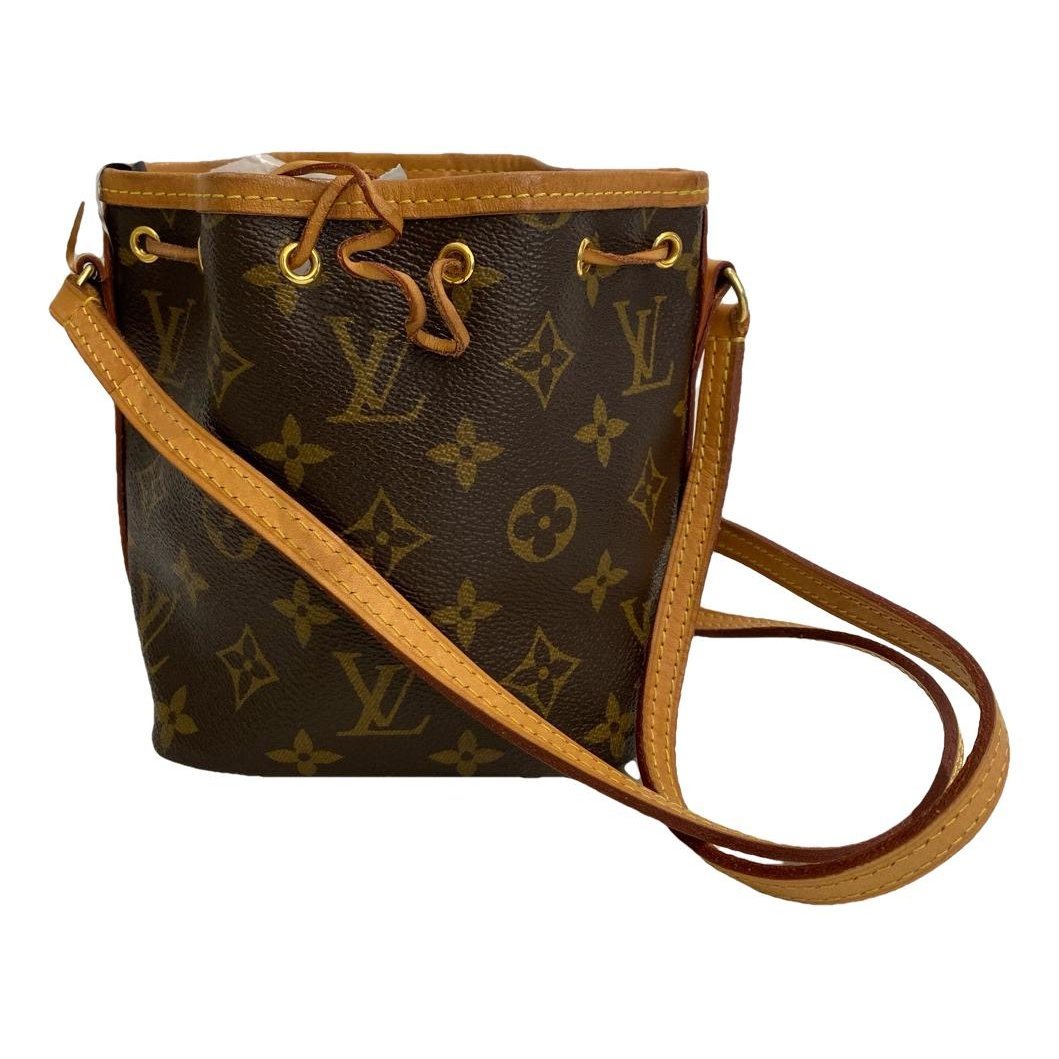 Nano Noé leather handbag