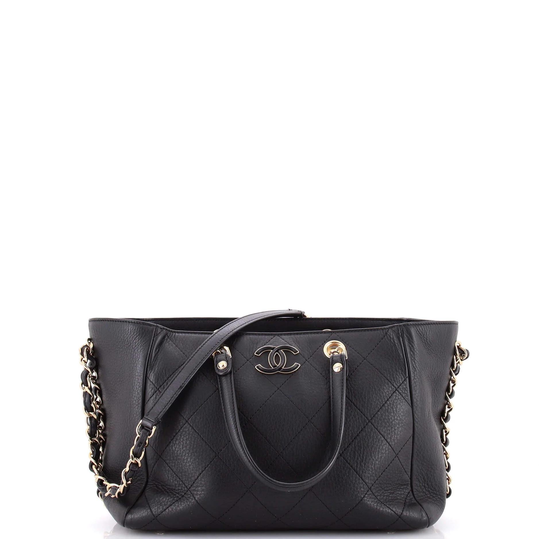 Classic CC Shopping leather tote