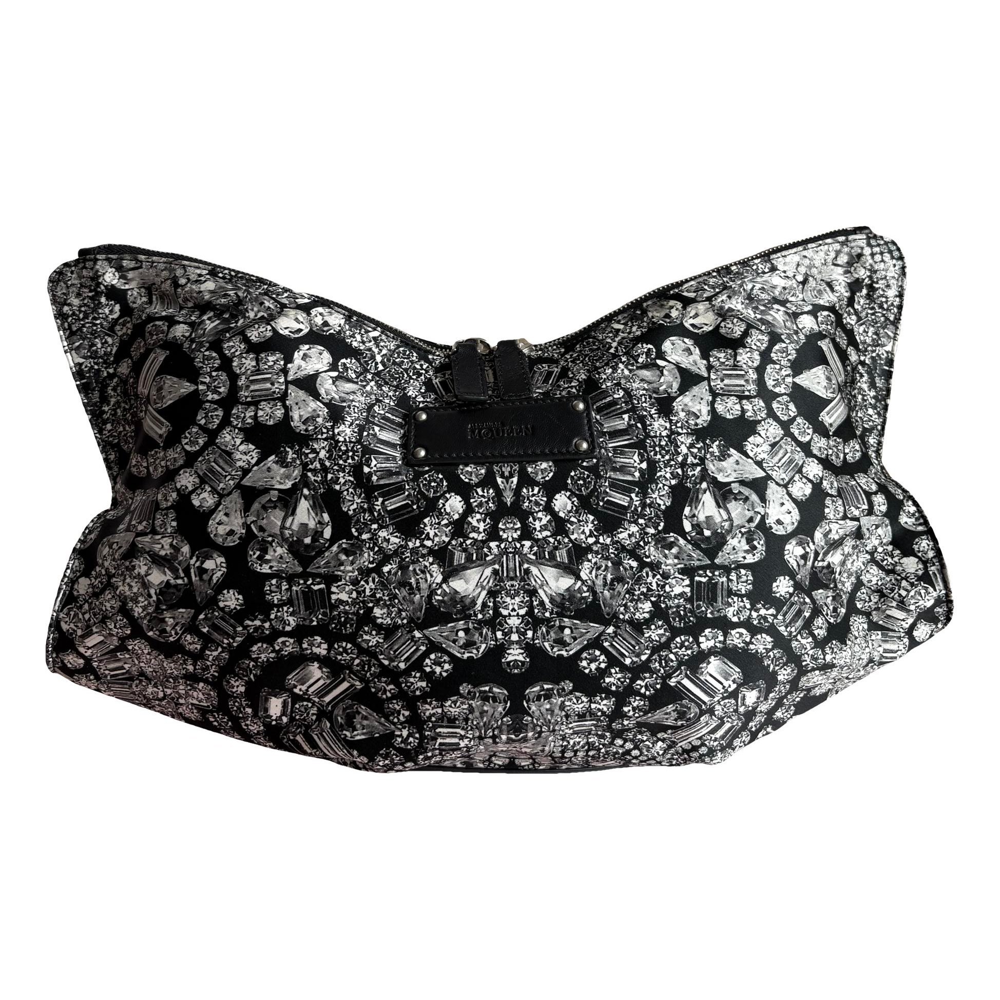 Manta silk clutch bag