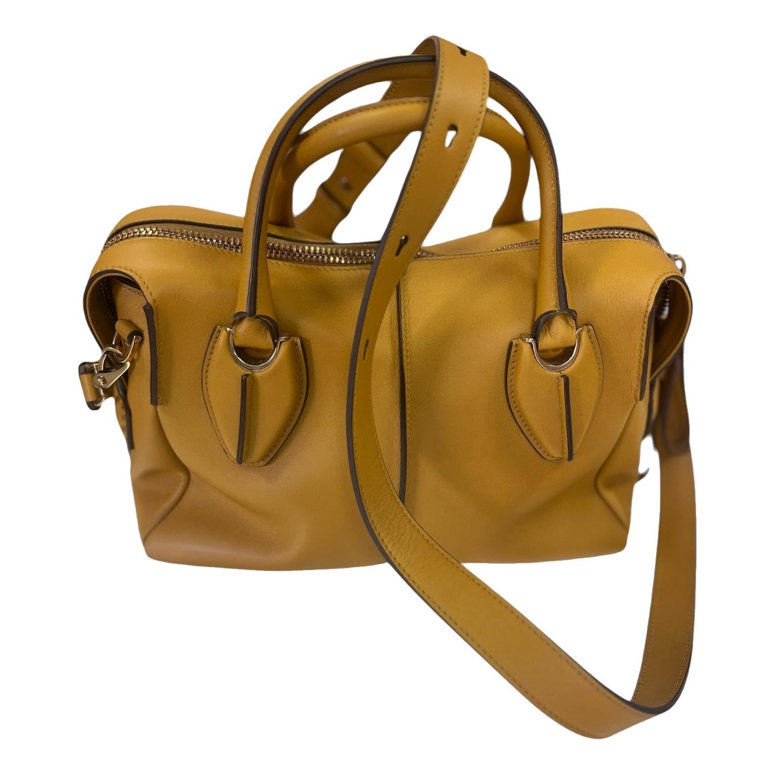 D Bag leather handbag