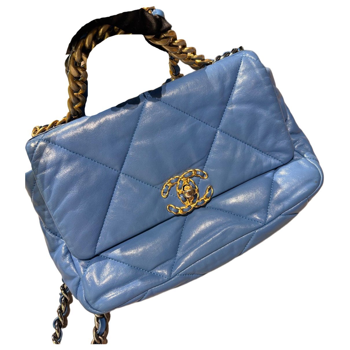 Chanel 19 leather handbag