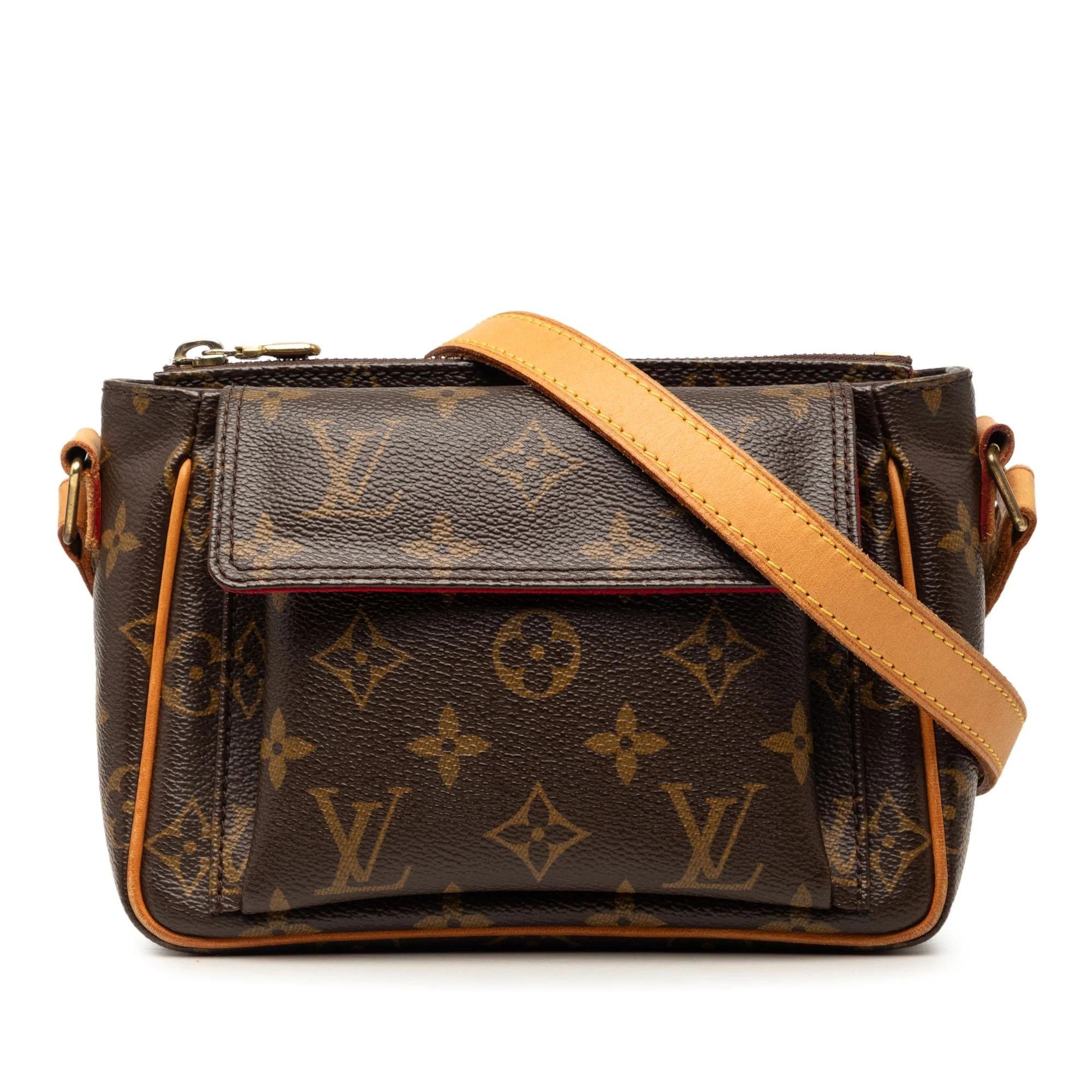 Cite leather crossbody bag