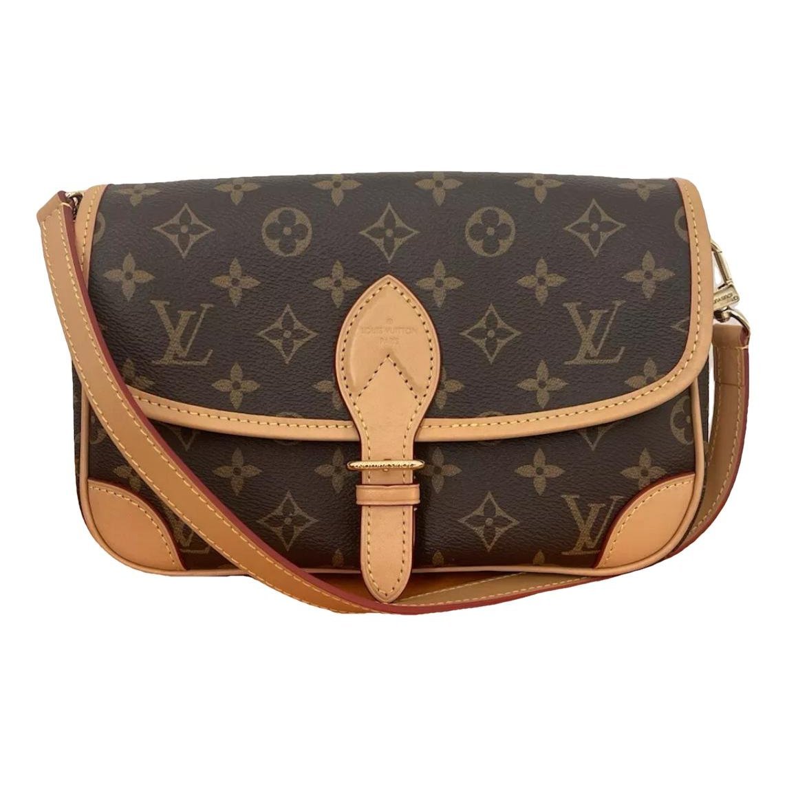 Louis Vuitton Diane leather crossbody bag