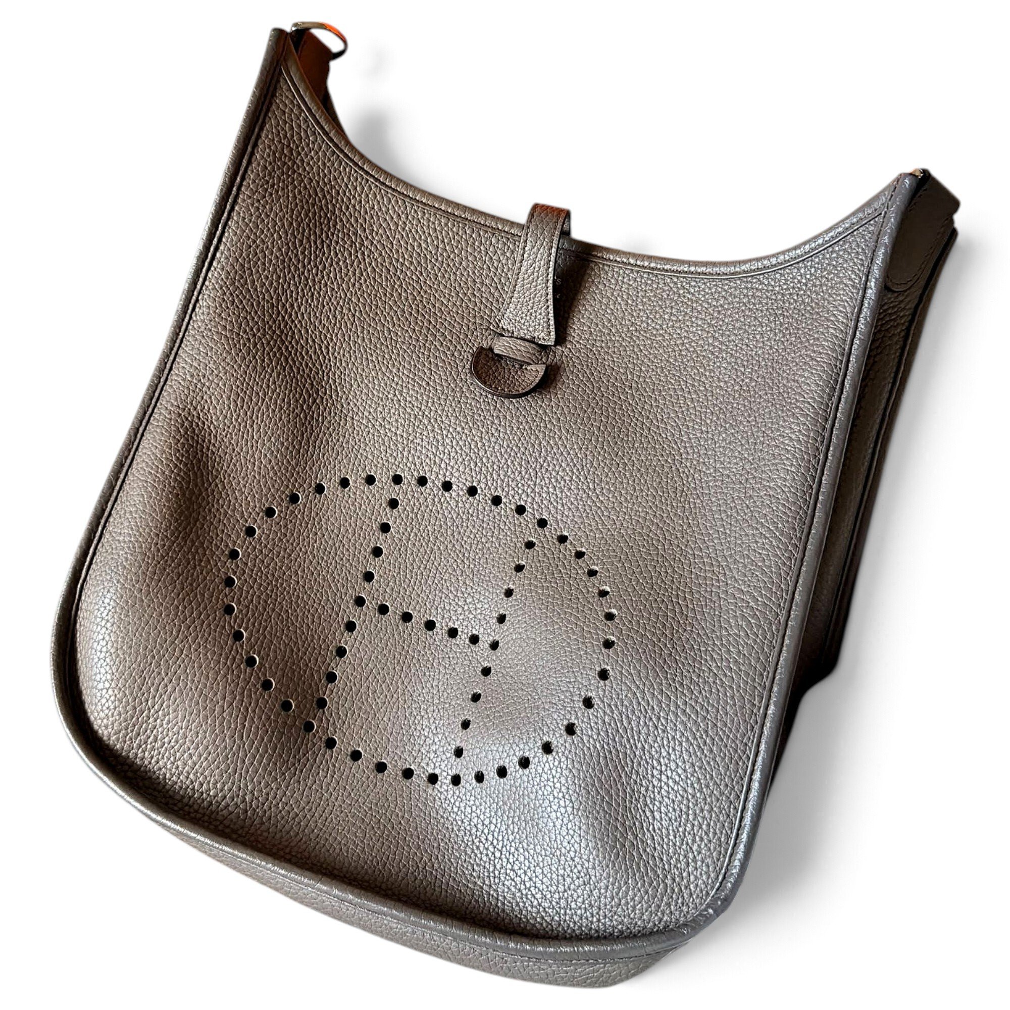 Evelyne leather handbag