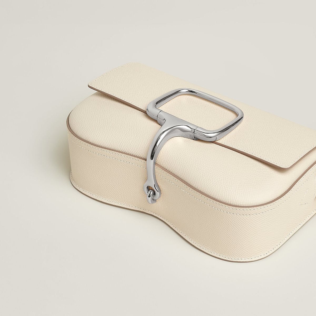 크레 Hermès Della Cavalleria Elan 백