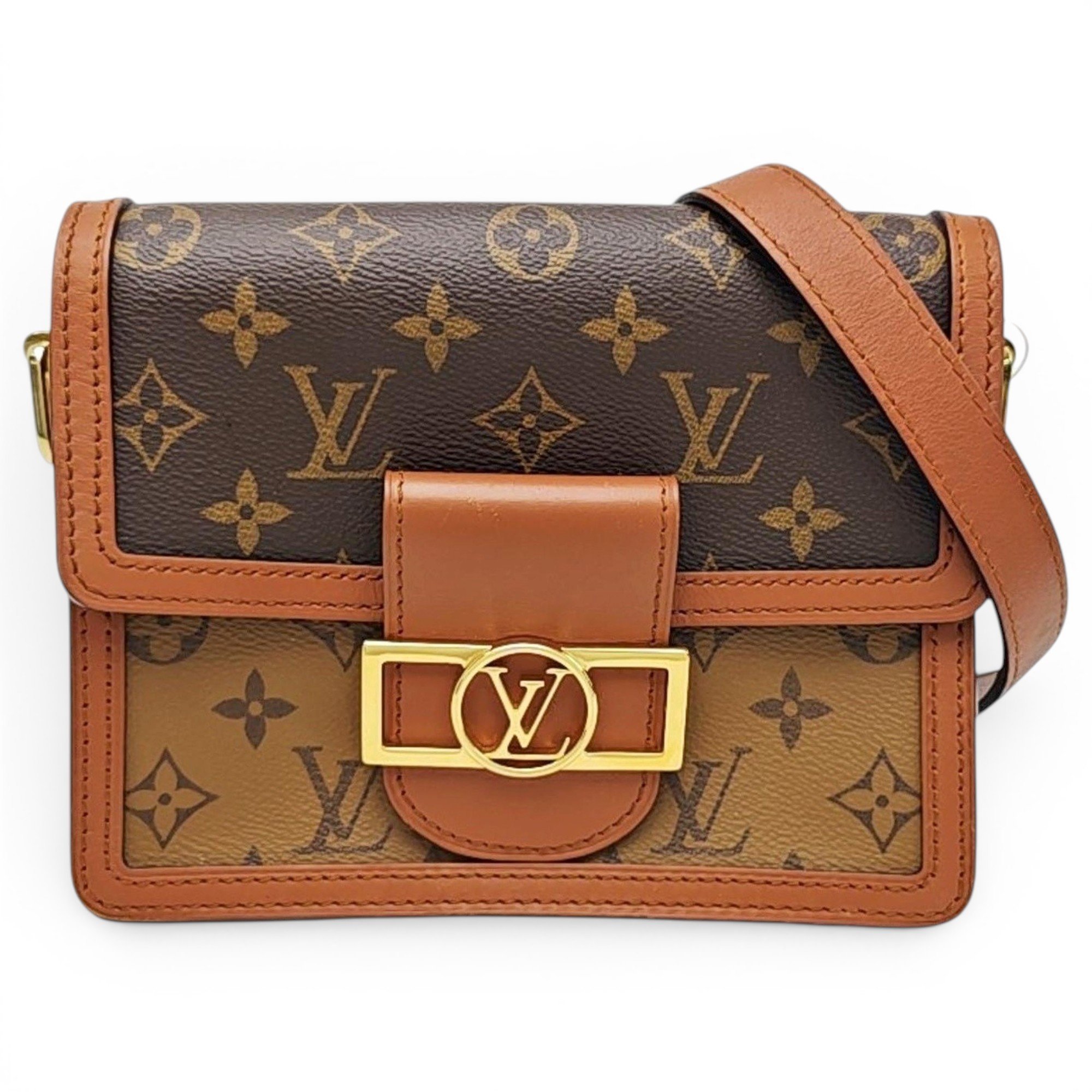Dauphine leather handbag