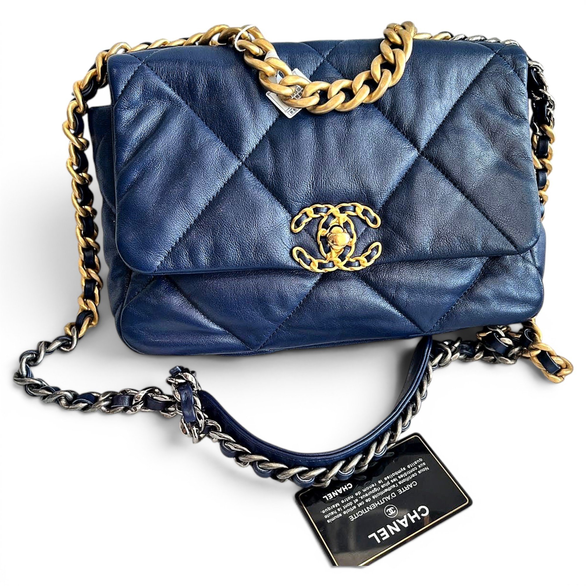 Chanel 19 leather handbag