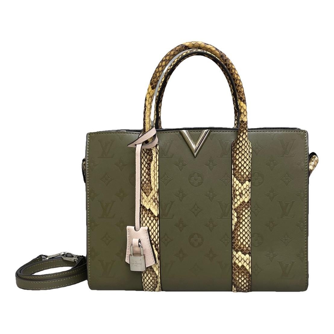 Very Zipped Tote leather handbag