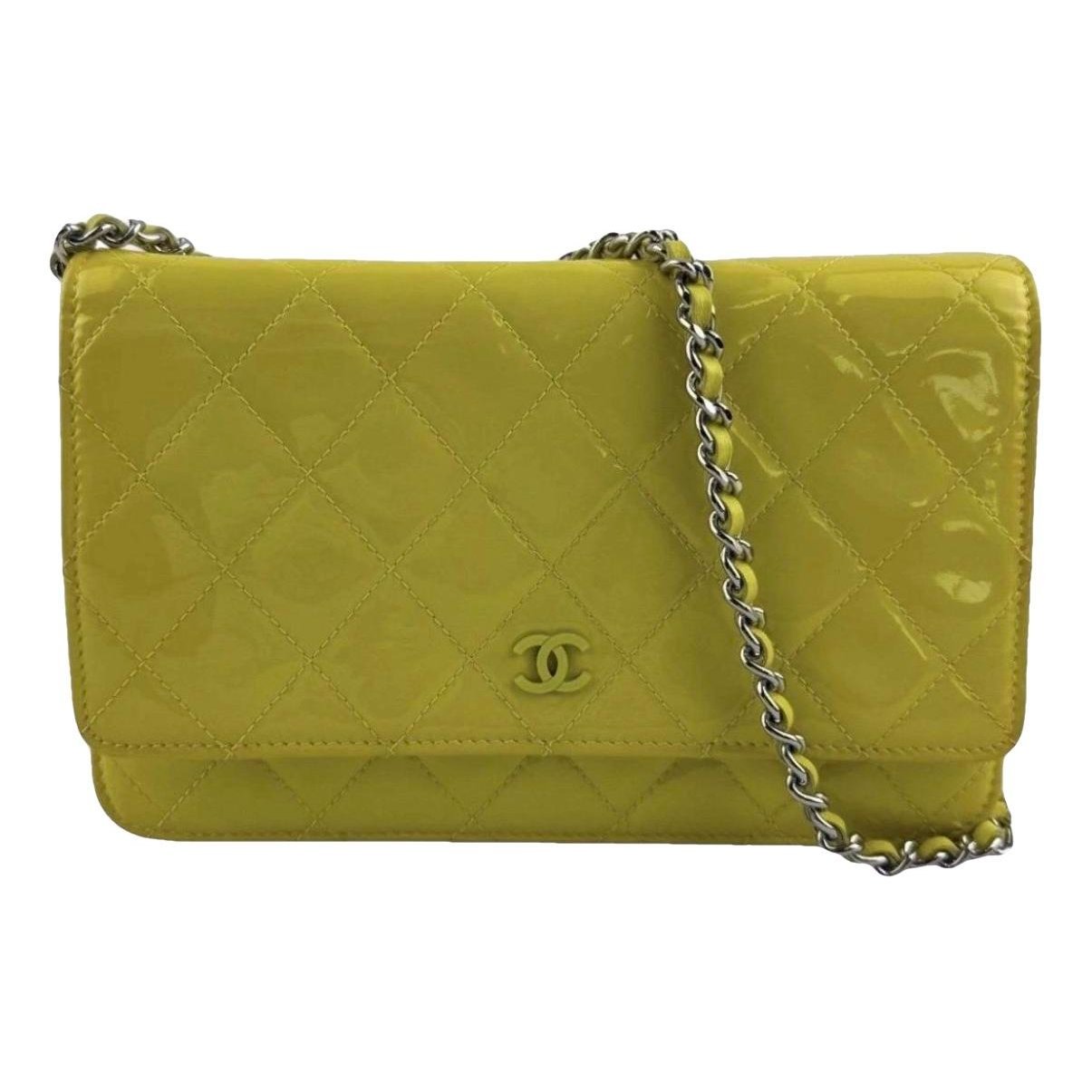 Wallet On Chain Timeless/Classique patent leather crossbody bag
