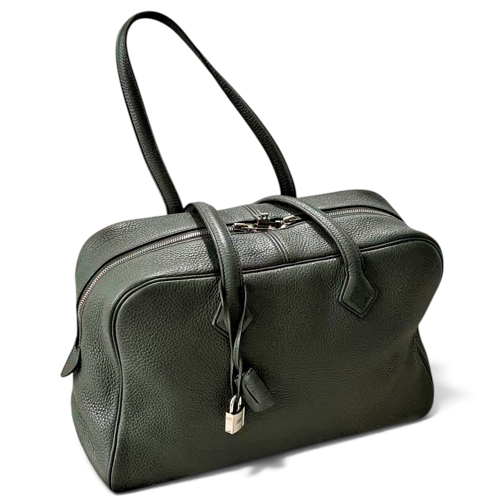 Victoria leather handbag